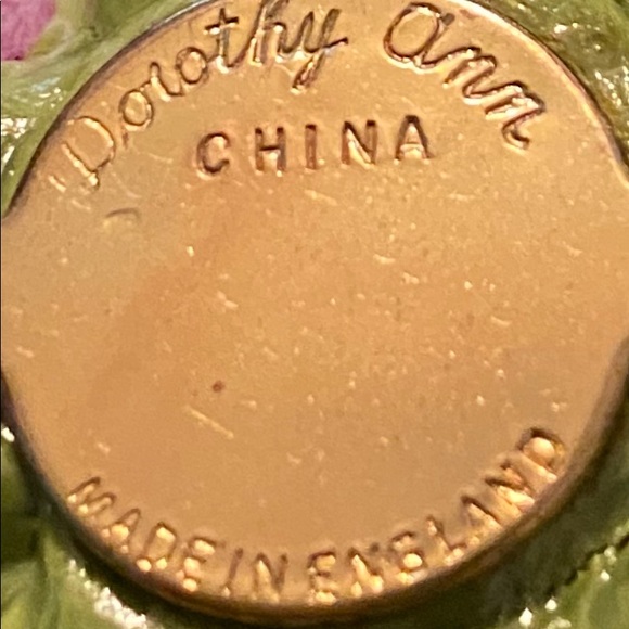 DOROTHY ANN FLOWER PIN - Picture 5 of 5